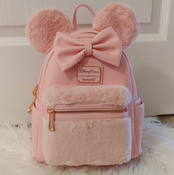 💝FIRM! NWT DISNEY PARKS LOUNGEFLY PIGLET PINK MINNIE MOUSE BACKPACK (RARE) - Picture 1 of 10